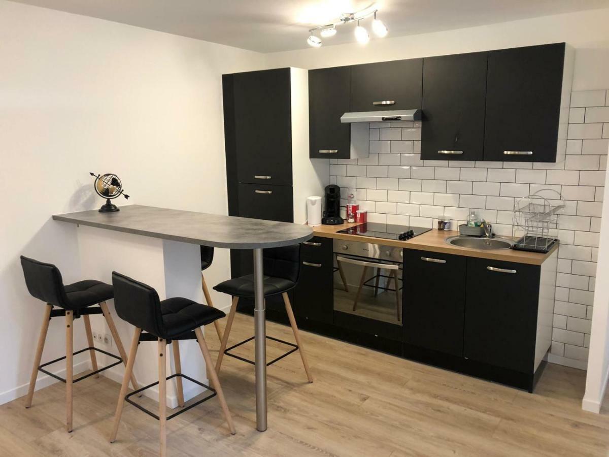 Beauty & The Beast - Old Town Cosy Apartments Кольмар Номер фото